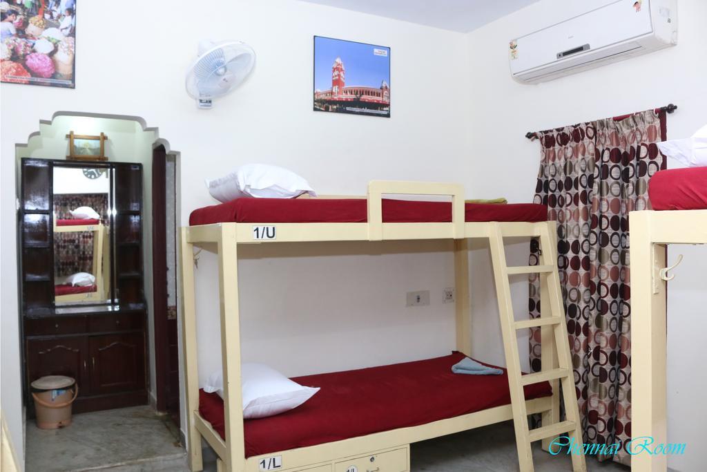 Elements Hostel Csennai Szoba fotó